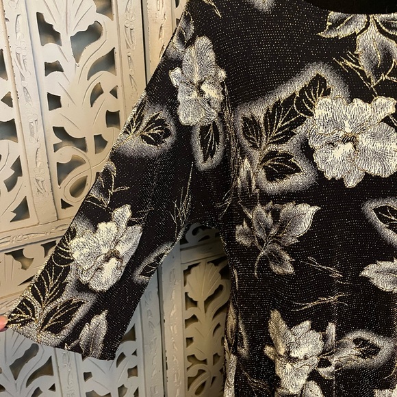 ROBBIE BEE SPECTACULAR SPARKLY BLACK WITH WHITE & GOLD ACCENTS FANCY MIDI DRESS - Picture 6 of 14